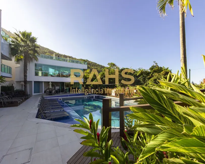 Foto 6 de Apartamento com 3 quartos à venda, 191m2 em Bombinhas - SC