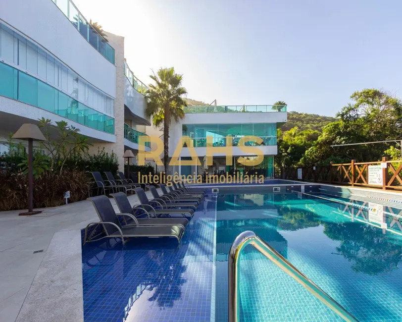 Foto 5 de Apartamento com 3 quartos à venda, 191m2 em Bombinhas - SC