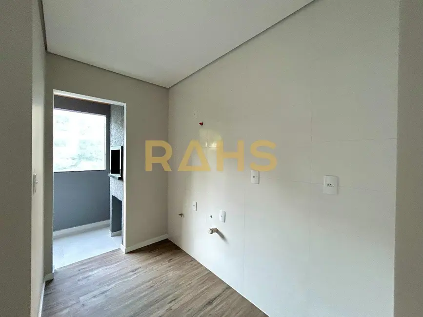 Foto 4 de Apartamento com 2 quartos à venda, 63m2 em Costa e Silva, Joinville - SC