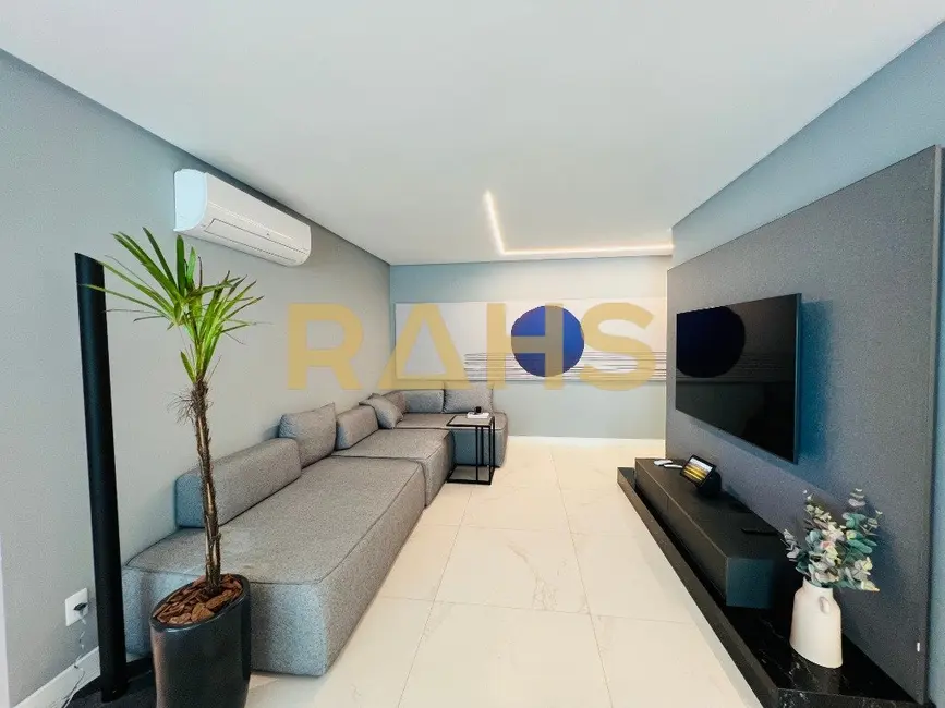 Foto 8 de Apartamento com 3 quartos à venda, 128m2 em Centro, Balneario Picarras - SC