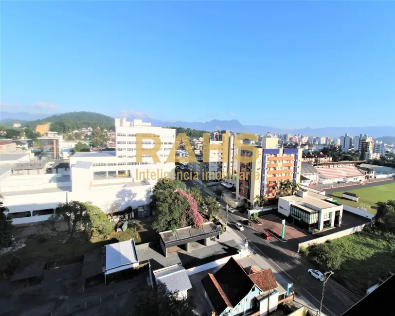 Cobertura com 4 quartos à venda, 374m2 em América, Joinville - SC - imagem 6 Foto 6 de Cobertura com 4 quartos à venda, 374m2 em América, Joinville - SC