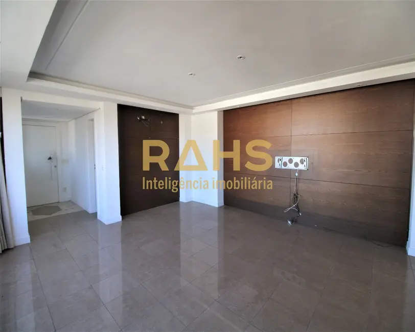 Cobertura com 4 quartos à venda, 374m2 em América, Joinville - SC - imagem 8 Foto 8 de Cobertura com 4 quartos à venda, 374m2 em América, Joinville - SC