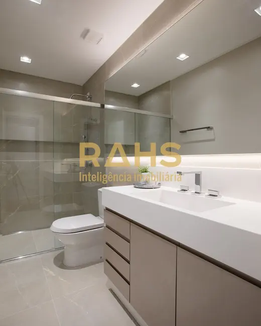 Foto 2 de Cobertura com 4 quartos à venda, 310m2 em Centro, Balneario Camboriu - SC