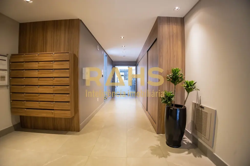 Foto 4 de Apartamento com 3 quartos à venda, 74m2 em Boa Vista, Joinville - SC