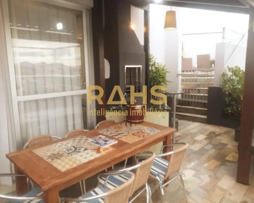 Foto 9 de Cobertura com 3 quartos à venda, 261m2 em Centro, Joinville - SC