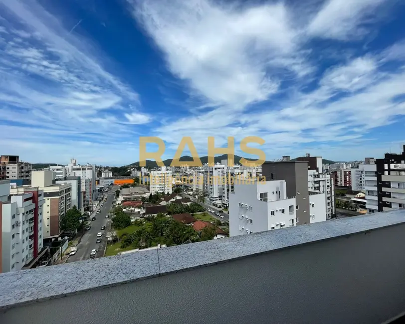 Foto 5 de Cobertura com 3 quartos à venda, 273m2 em América, Joinville - SC