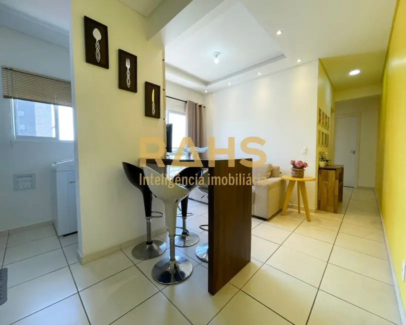 Foto 7 de Apartamento com 2 quartos à venda, 66m2 em Costa e Silva, Joinville - SC