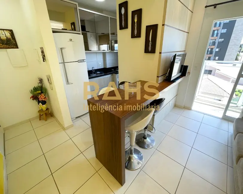 Foto 1 de Apartamento com 2 quartos à venda, 66m2 em Costa e Silva, Joinville - SC