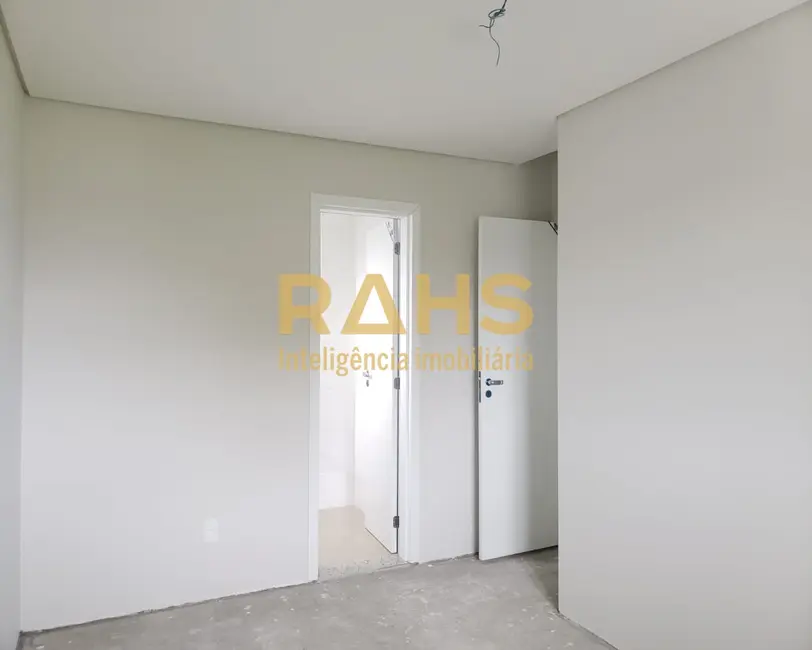 Foto 9 de Apartamento com 2 quartos à venda, 67m2 em Glória, Joinville - SC