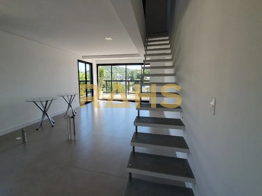 Foto 2 de Apartamento com 3 quartos à venda, 112m2 em Anita Garibaldi, Joinville - SC