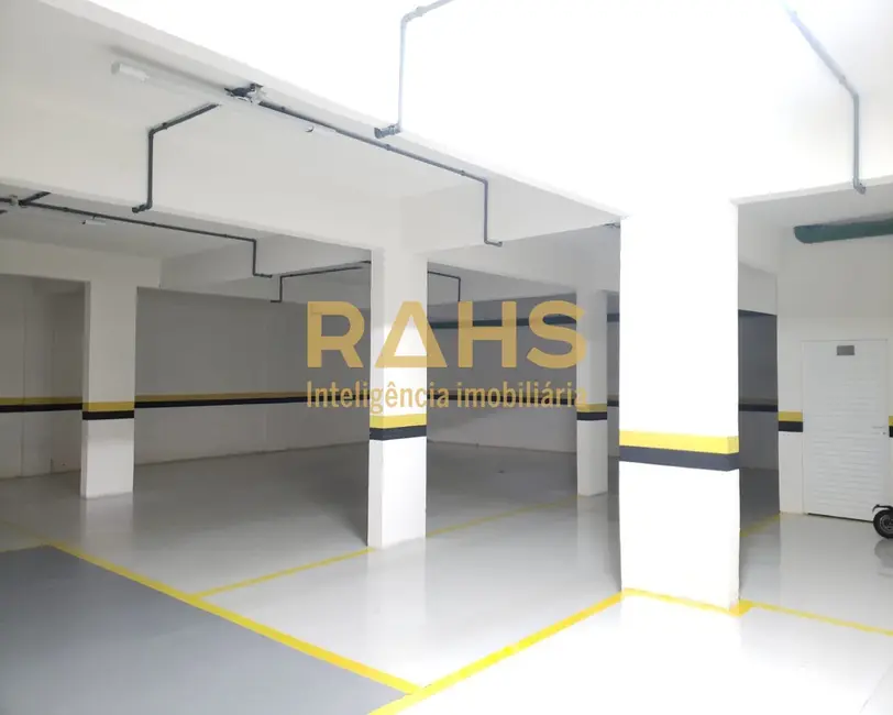 Sala Comercial à venda, 48m2 em Atiradores, Joinville - SC - imagem 7 Foto 7 de Sala Comercial à venda, 48m2 em Atiradores, Joinville - SC