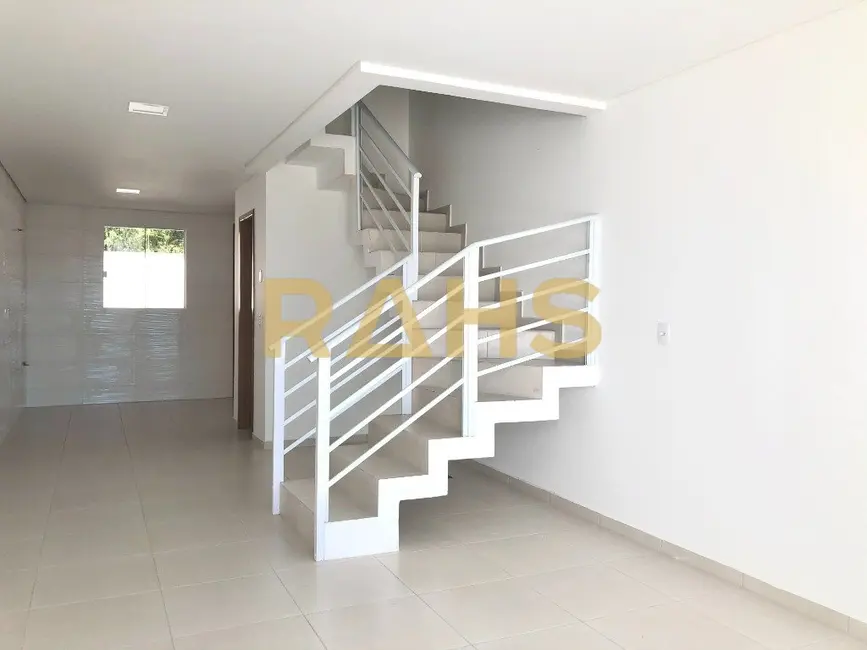 Foto 3 de Casa com 2 quartos à venda, 80m2 em Pirabeiraba (Pirabeiraba), Joinville - SC