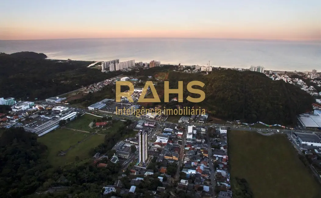 Foto 6 de Apartamento com 2 quartos à venda, 65m2 em Itajai - SC