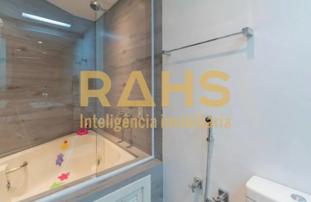 Foto 5 de Cobertura com 4 quartos à venda, 261m2 em Centro, Joinville - SC