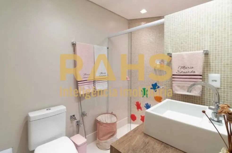 Foto 8 de Cobertura com 4 quartos à venda, 261m2 em Centro, Joinville - SC