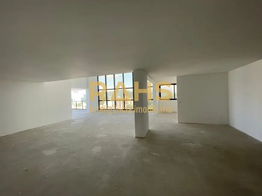 Apartamento com 3 quartos à venda, 278m2 em América, Joinville - SC - imagem 2 Foto 2 de Apartamento com 3 quartos à venda, 278m2 em América, Joinville - SC