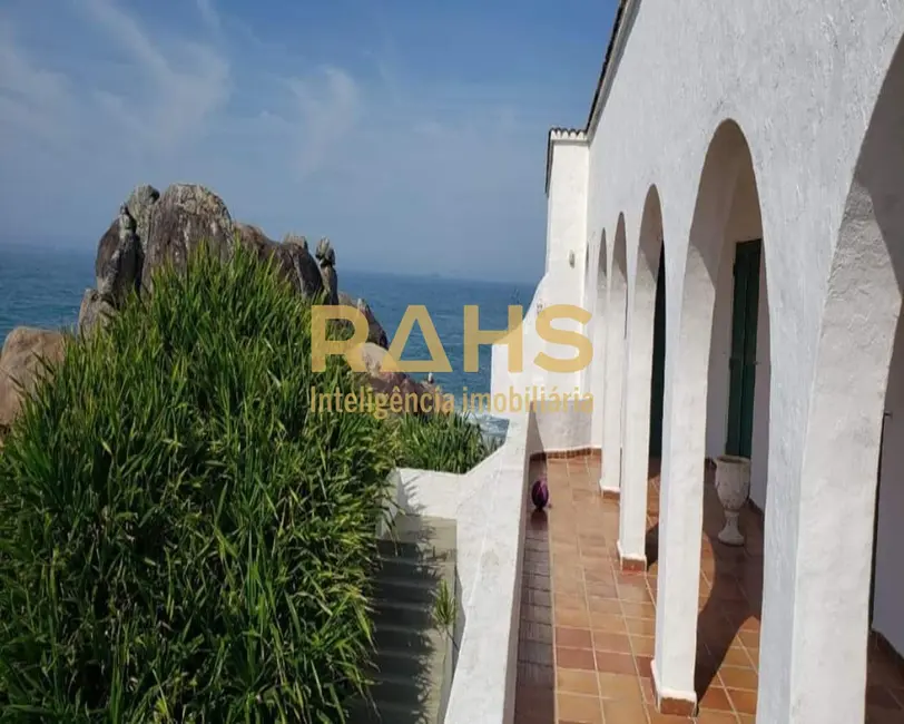 Foto 3 de Casa com 5 quartos à venda, 1095m2 em Sao Francisco Do Sul - SC