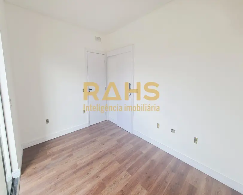 Foto 4 de Casa com 3 quartos à venda, 195m2 em Floresta, Joinville - SC