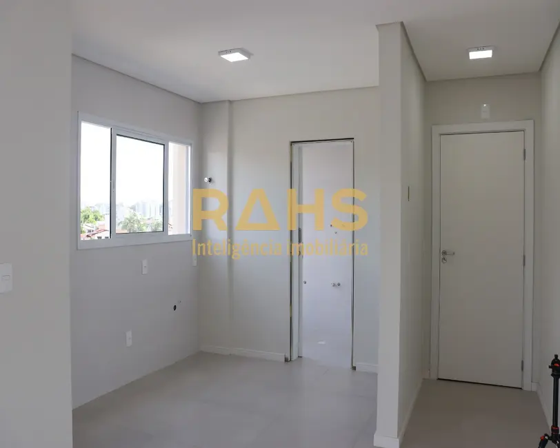 Apartamento com 3 quartos à venda, 99m2 em Saguaçu, Joinville - SC - imagem 7 Foto 7 de Apartamento com 3 quartos à venda, 99m2 em Saguaçu, Joinville - SC