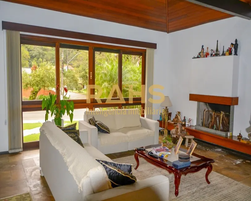 Foto 5 de Casa de Condomínio com 4 quartos à venda, 460m2 em Saguaçu, Joinville - SC