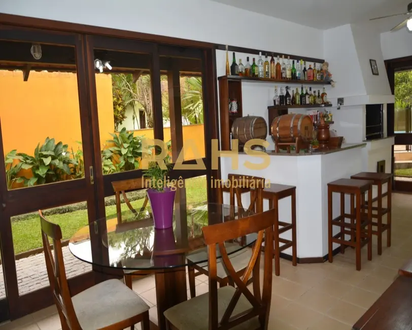 Foto 8 de Casa de Condomínio com 4 quartos à venda, 460m2 em Saguaçu, Joinville - SC