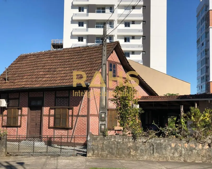 Foto 4 de Casa com 3 quartos à venda, 72m2 em Saguaçu, Joinville - SC