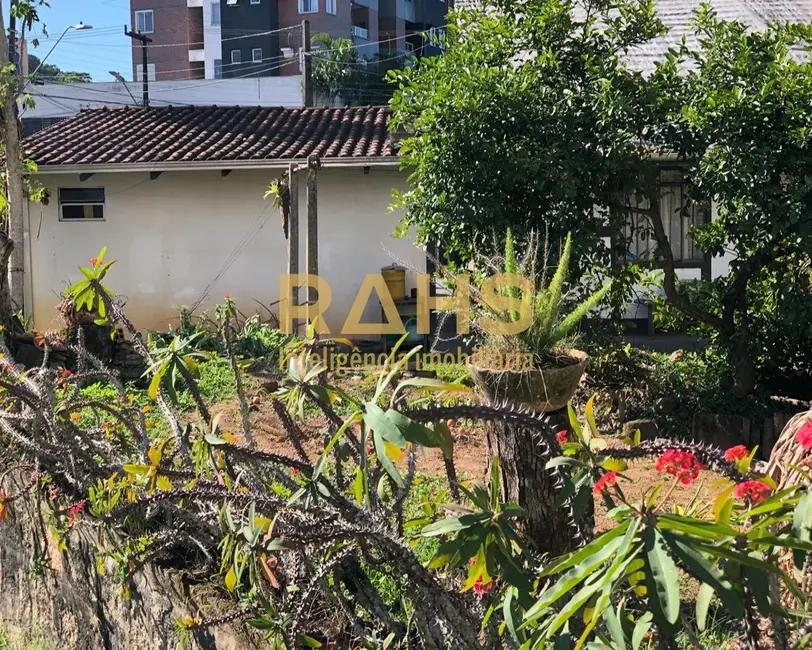 Foto 9 de Casa com 3 quartos à venda, 72m2 em Saguaçu, Joinville - SC