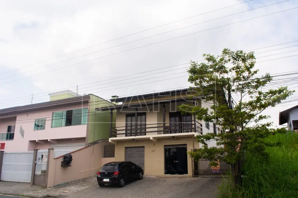 Foto 6 de Casa com 5 quartos à venda, 360m2 em Nova Brasília, Joinville - SC