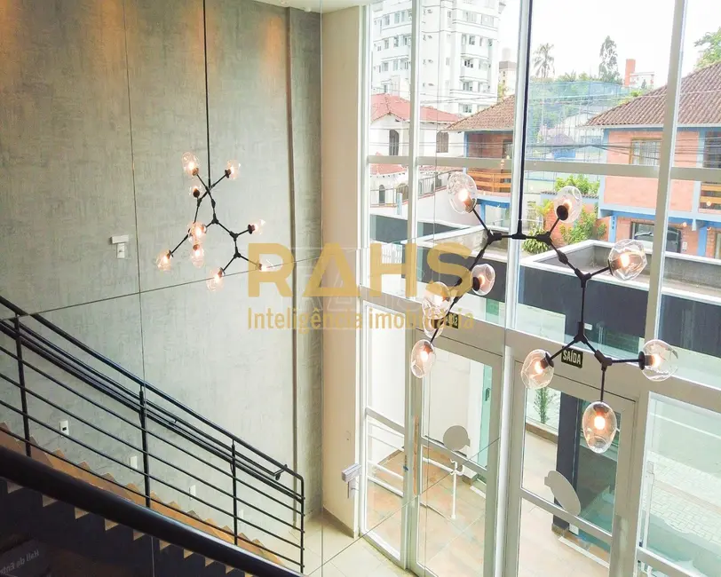 Foto 5 de Apartamento com 3 quartos à venda, 104m2 em Bom Retiro, Joinville - SC