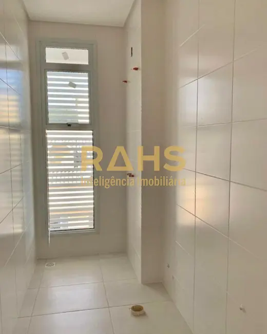 Foto 2 de Apartamento com 3 quartos à venda, 104m2 em Bom Retiro, Joinville - SC