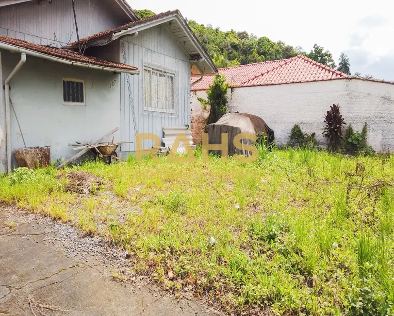 Foto 1 de Terreno / Lote à venda em Floresta, Joinville - SC