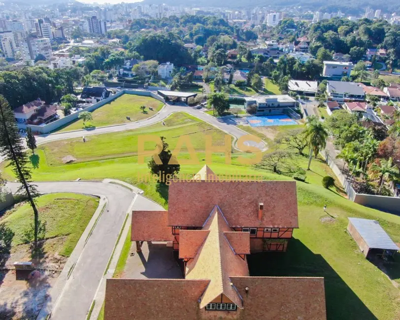Foto 11 de Terreno / Lote à venda em América, Joinville - SC