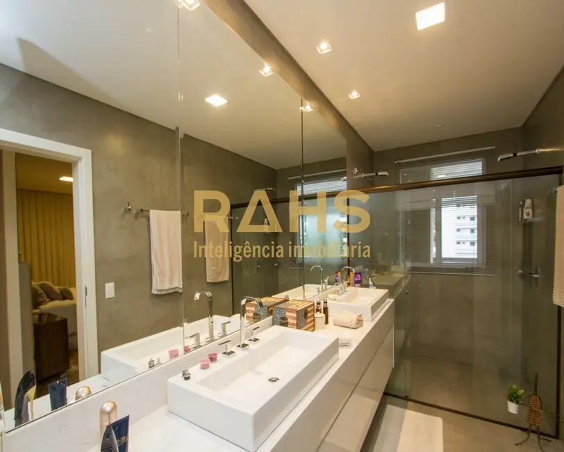 Foto 4 de Apartamento com 4 quartos à venda, 446m2 em Glória, Joinville - SC