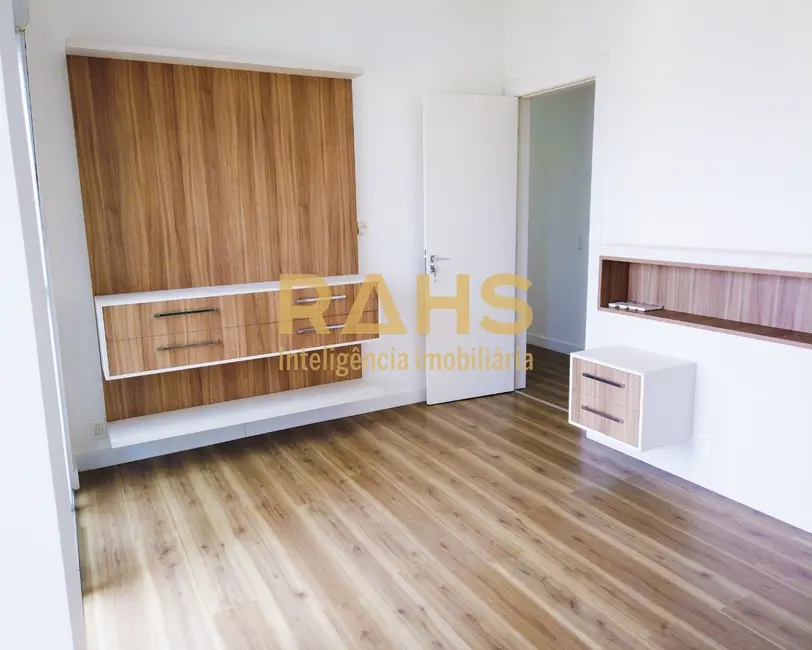 Foto 8 de Cobertura com 3 quartos à venda, 302m2 em Atiradores, Joinville - SC