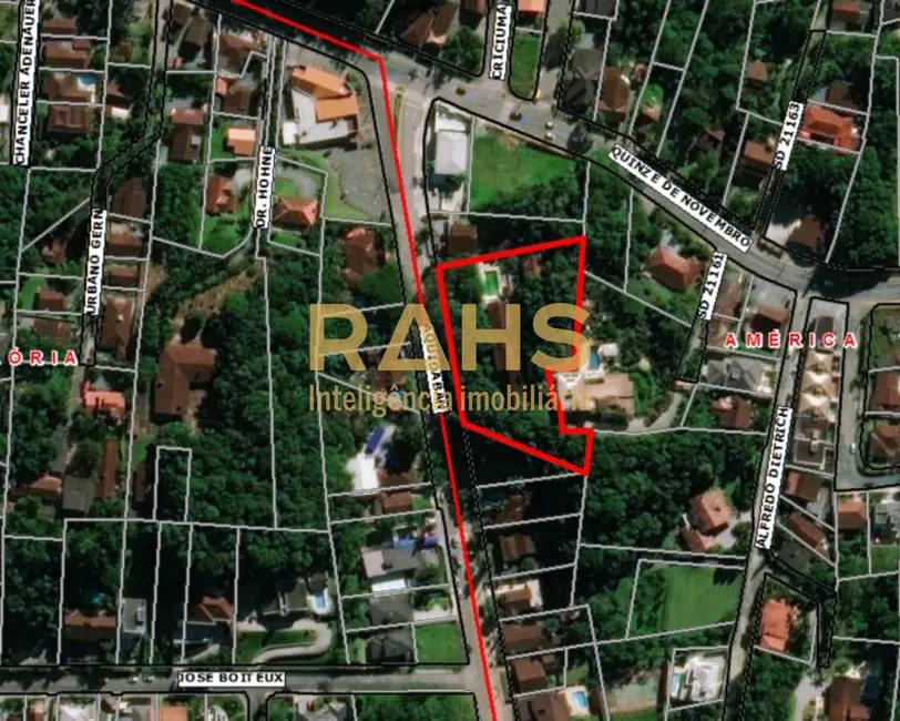 Foto 5 de Terreno / Lote à venda em Atiradores, Joinville - SC