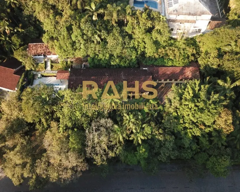 Foto 3 de Terreno / Lote à venda em Atiradores, Joinville - SC