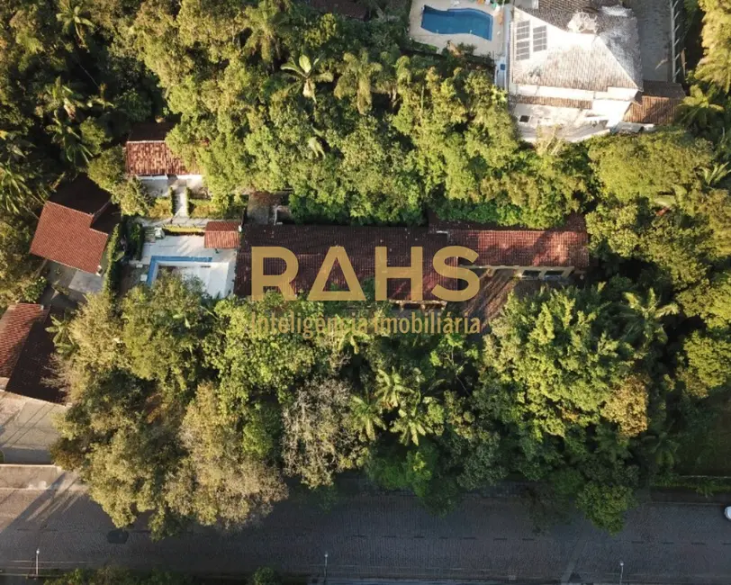 Foto 4 de Terreno / Lote à venda em Atiradores, Joinville - SC