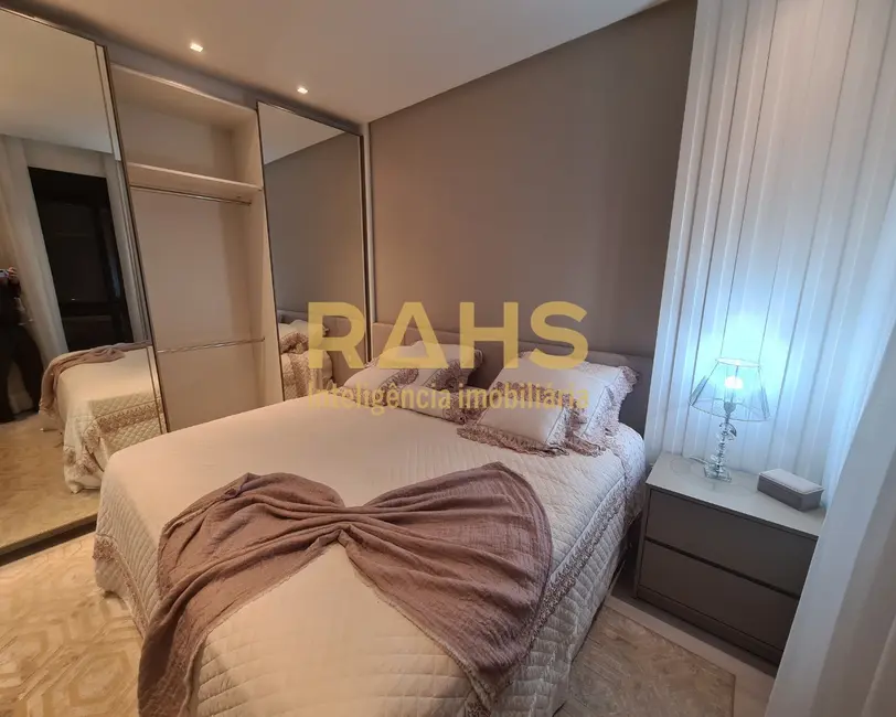 Foto 4 de Apartamento com 3 quartos à venda, 122m2 em Atiradores, Joinville - SC