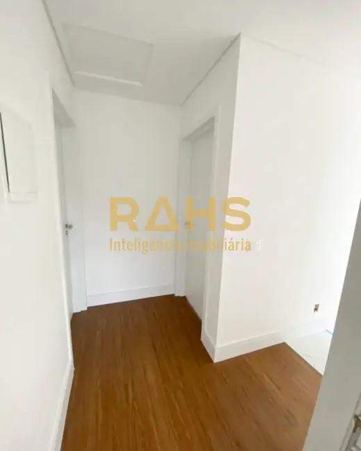 Foto 8 de Casa com 3 quartos à venda, 167m2 em Saguaçu, Joinville - SC