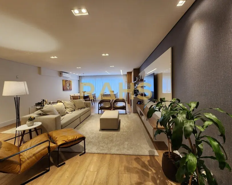 Foto 1 de Apartamento com 3 quartos à venda, 153m2 em Atiradores, Joinville - SC