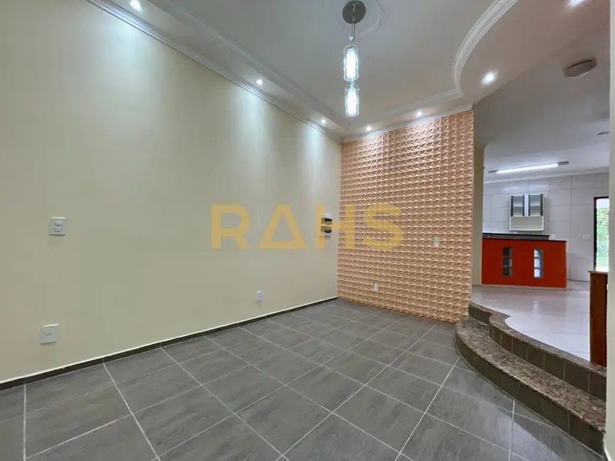 Casa com 3 quartos à venda, 160m2 em Pirabeiraba (Pirabeiraba), Joinville - SC - imagem 8 Foto 8 de Casa com 3 quartos à venda, 160m2 em Pirabeiraba (Pirabeiraba), Joinville - SC