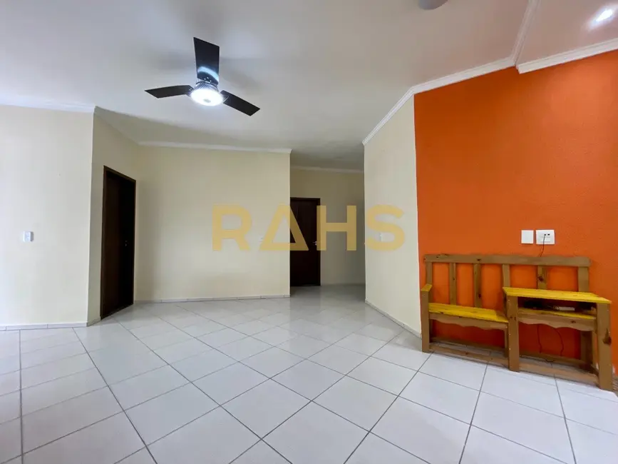 Casa com 3 quartos à venda, 160m2 em Pirabeiraba (Pirabeiraba), Joinville - SC - imagem 6 Foto 6 de Casa com 3 quartos à venda, 160m2 em Pirabeiraba (Pirabeiraba), Joinville - SC