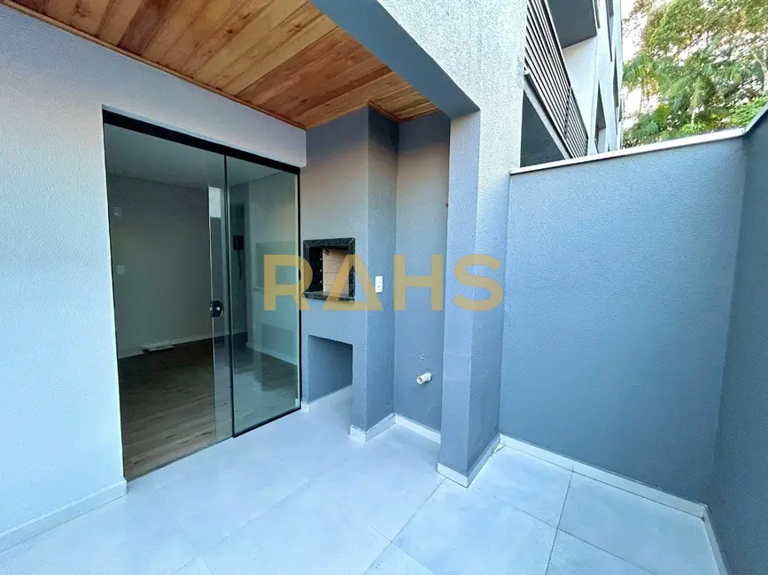 Foto 6 de Apartamento com 2 quartos à venda, 63m2 em Costa e Silva, Joinville - SC