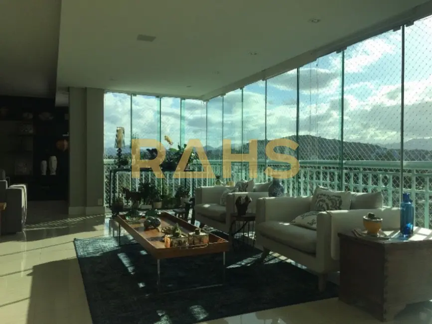 Foto 7 de Apartamento com 3 quartos à venda, 189m2 em Centro, Joinville - SC