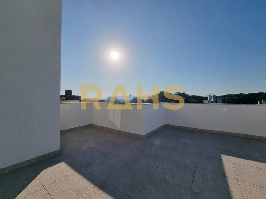 Foto 6 de Cobertura com 3 quartos à venda, 186m2 em Costa e Silva, Joinville - SC