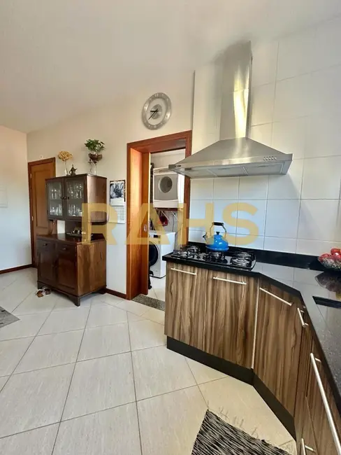 Foto 4 de Apartamento com 3 quartos à venda, 90m2 em Anita Garibaldi, Joinville - SC