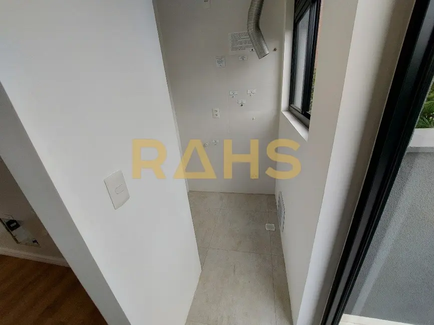 Foto 9 de Apartamento com 3 quartos à venda, 159m2 em Anita Garibaldi, Joinville - SC