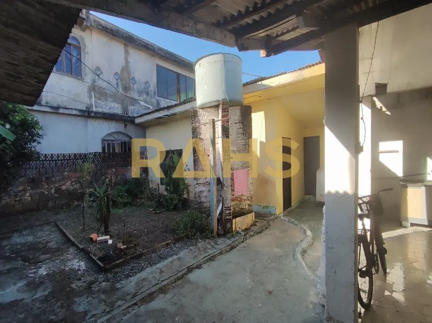 Foto 3 de Terreno / Lote à venda em Jardim Iririú, Joinville - SC