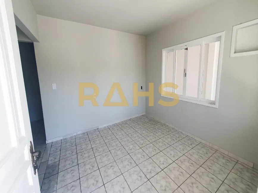 Foto 4 de Casa com 3 quartos à venda, 124m2 em Costa e Silva, Joinville - SC