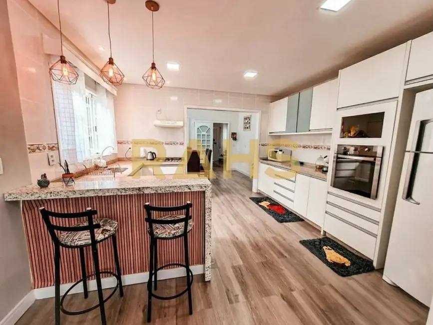 Foto 4 de Casa com 4 quartos à venda, 187m2 em Bom Retiro, Joinville - SC